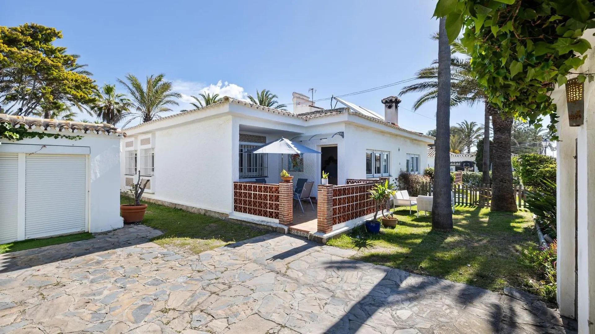 Holiday home Casa Majasol Marbella, 50 Mts De La Playa Villa