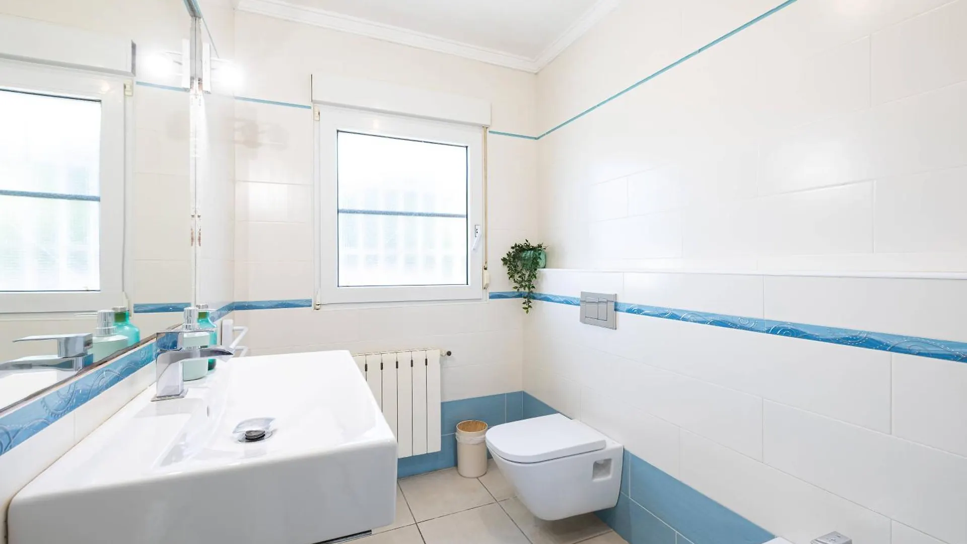 Casa Majasol Marbella, 50 Mts De La Playa Villa 0*, Marbella